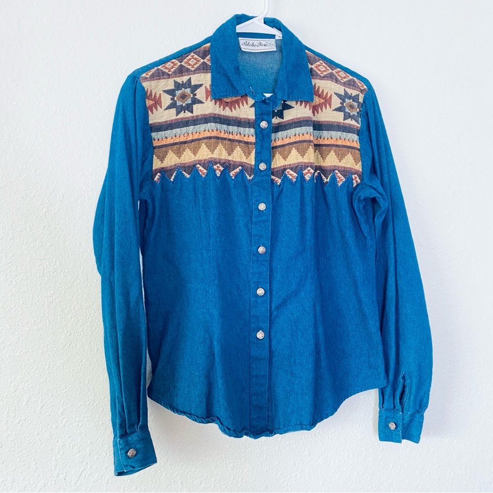 🍓 Adobe Rose Vintage Boho Southwestern Tapestry Denim Button Front Top Medium